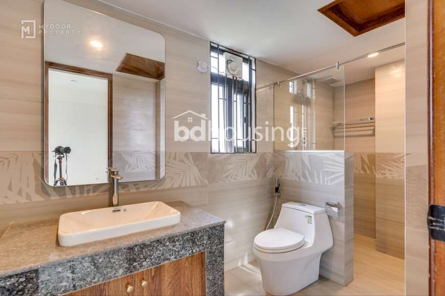 Semi-Furnished SH-1062, Apartment/Flats at Gulshan 02