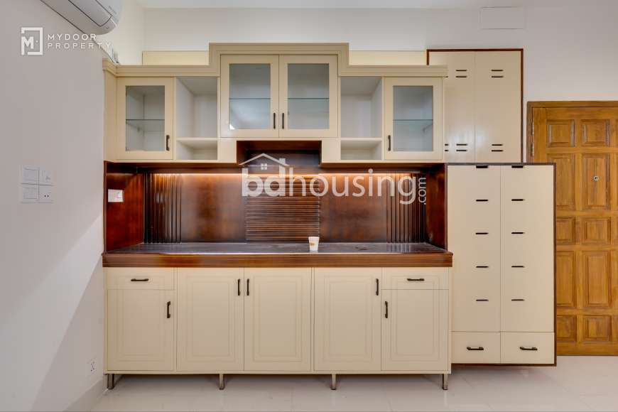 Full-Furnished SH-1053, Apartment/Flats at Gulshan 01