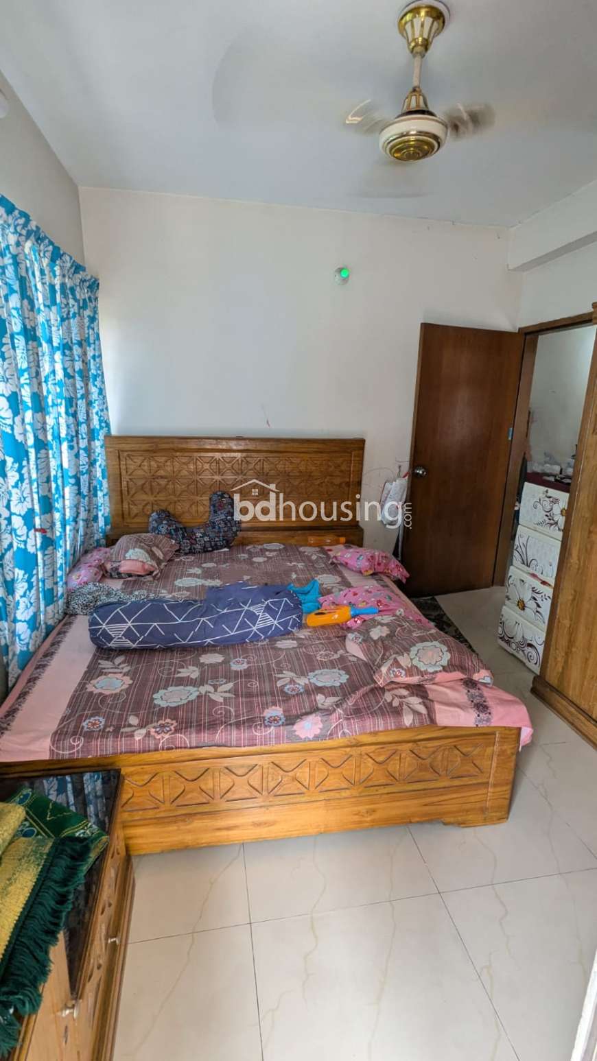 Zaira's Rupkatha, Apartment/Flats at Badda