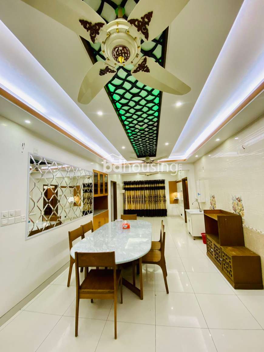 Premium 4-Bed Apartment Rent in Bashundhara R/A, Apartment/Flats at Bashundhara R/A