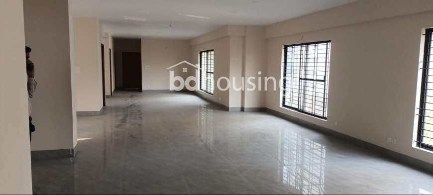Majid Mansion, Showroom/Shop/Restaurant at Gulshan 02