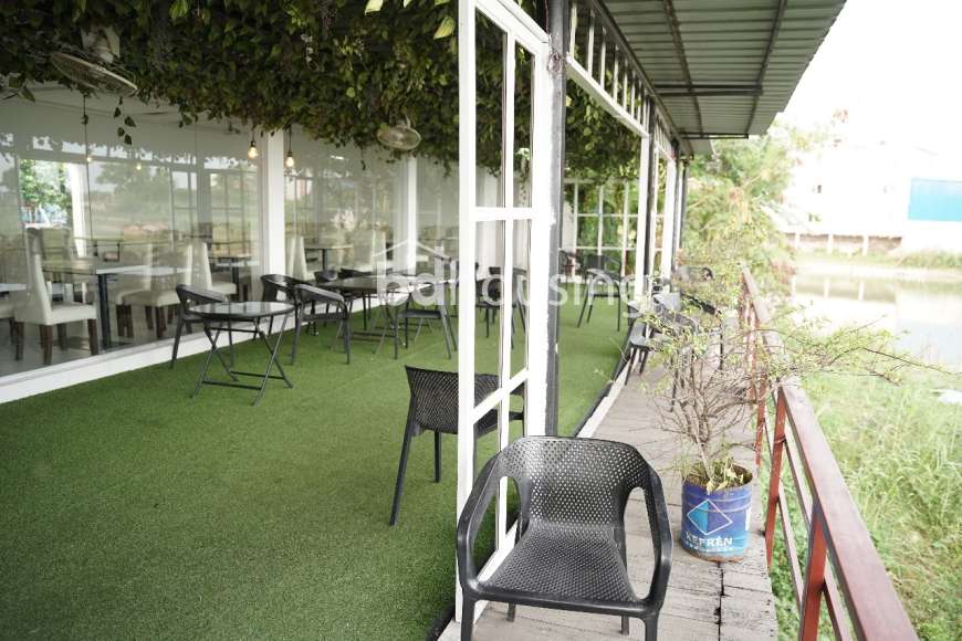 Wonderland Amusement Park Restaurant, Showroom/Shop/Restaurant at Madani Avenue