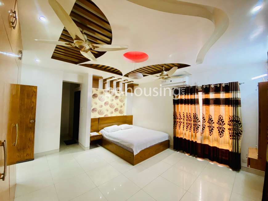 Premium Luxury 4-Bedroom Furnished Apartment for Rent in Bashundhara R/A, Apartment/Flats at Bashundhara R/A