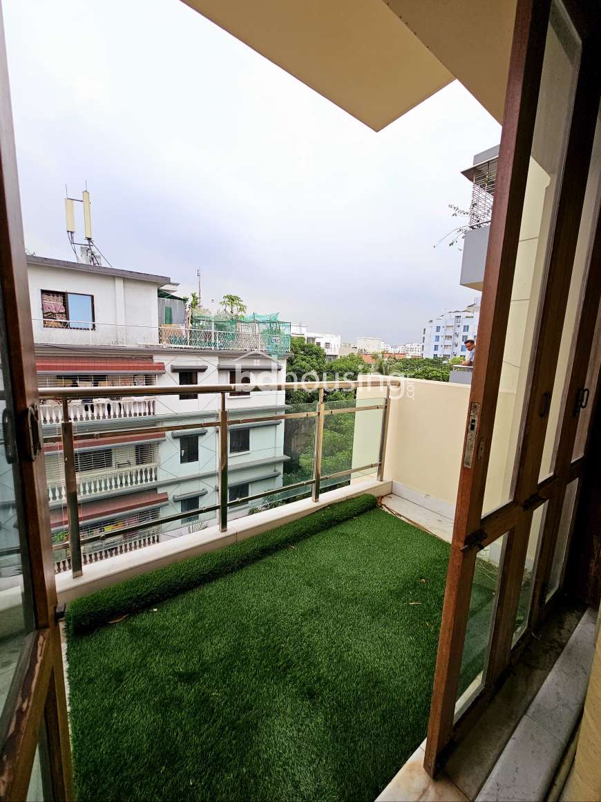 S.R, Apartment/Flats at Banani