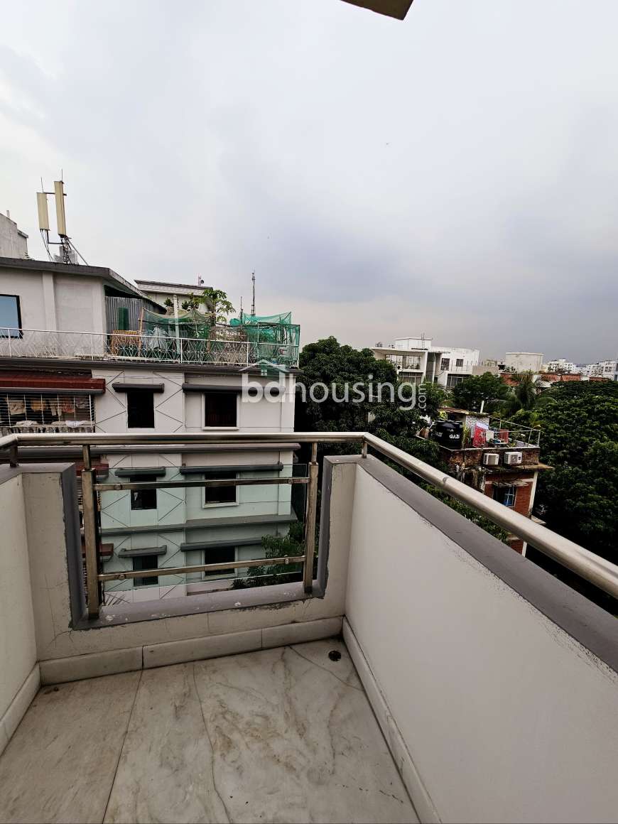 S.R, Apartment/Flats at Banani