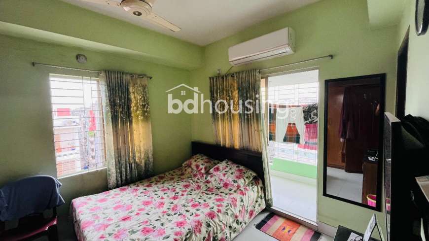 Dolonchapa, Apartment/Flats at Adabor