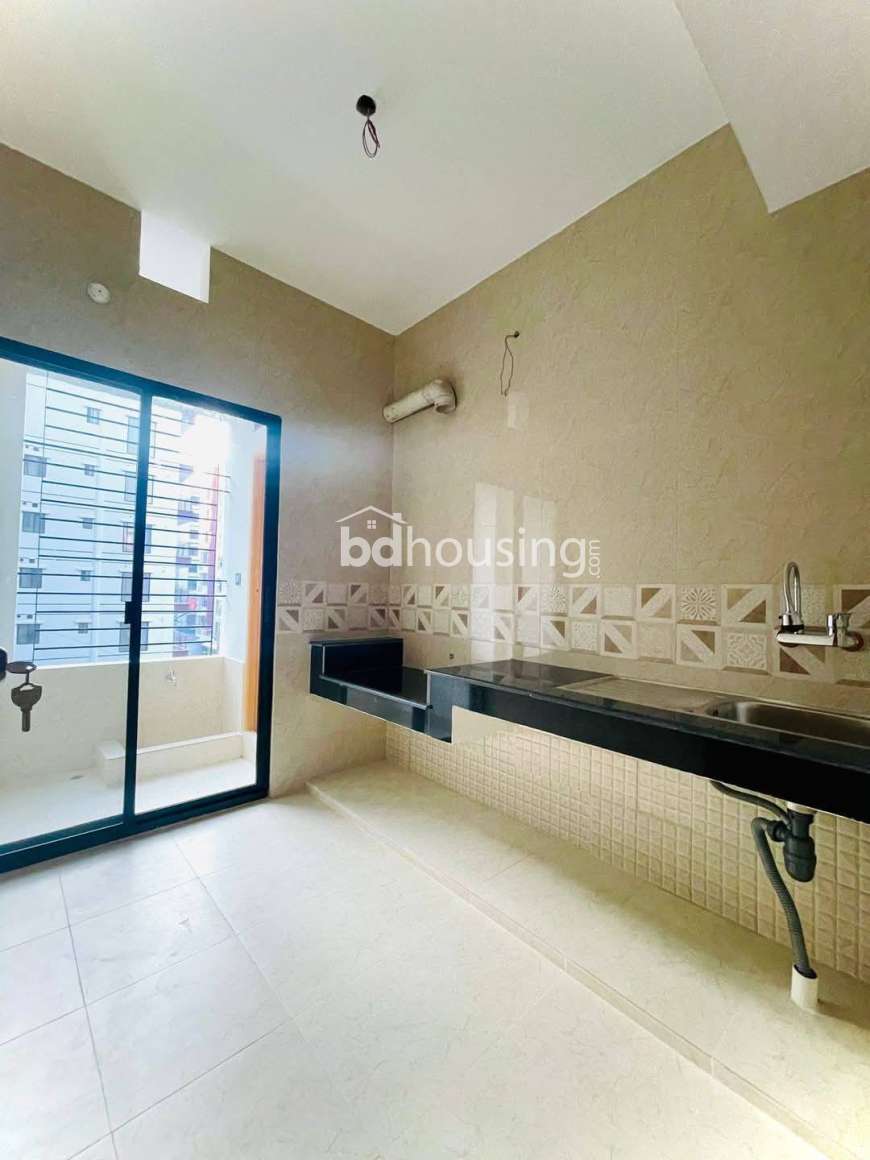 Lake Wood, Apartment/Flats at Bashundhara R/A