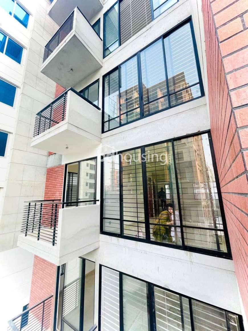 Lake Wood, Apartment/Flats at Bashundhara R/A