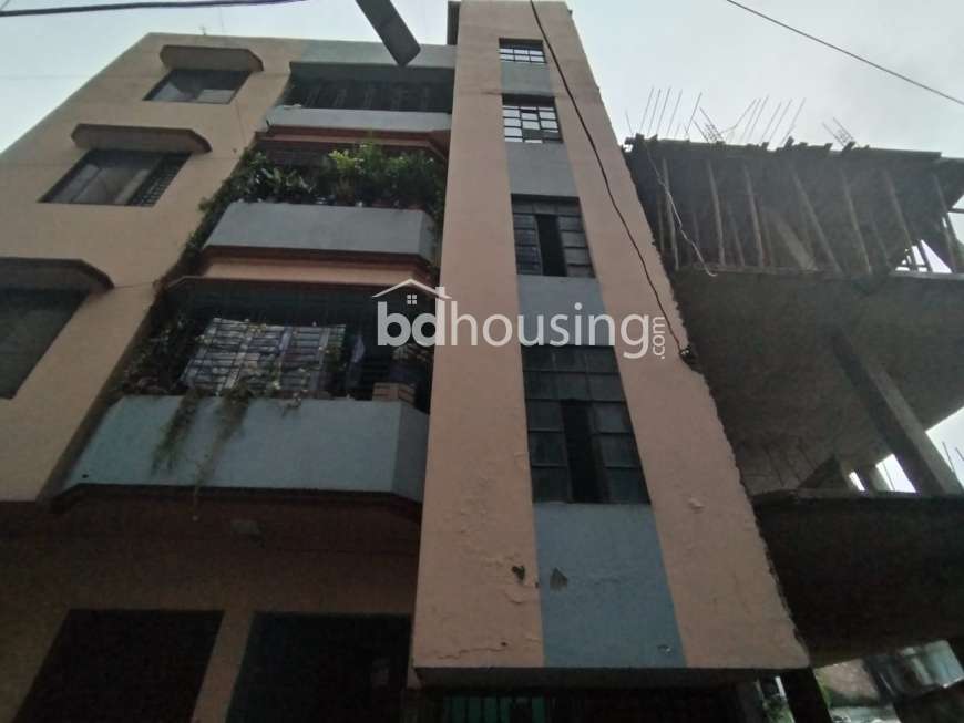 Apan Angina, Apartment/Flats at Moghbazar