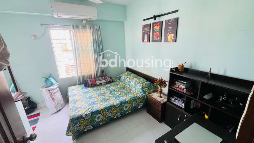 Dolonchapa, Apartment/Flats at Mohammadpur