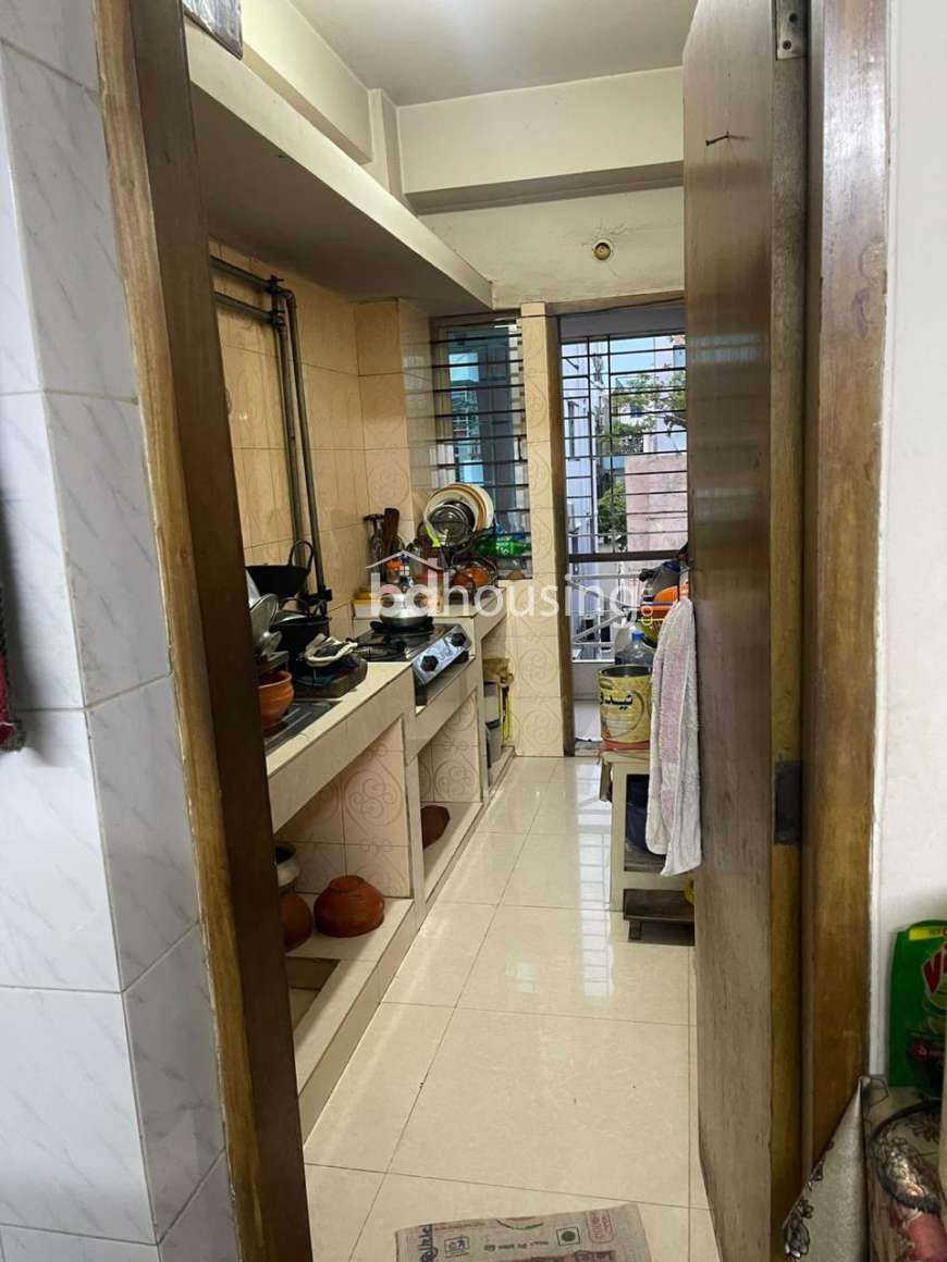 radiantal niloy , Apartment/Flats at Banasree