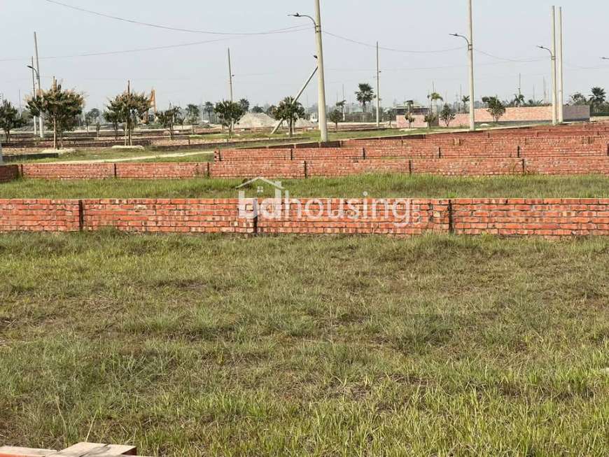 Bashundhara P-Extension ব্লকে ৪ কাঠা  প্লট বিক্রয় হইবে। , Residential Plot at Bashundhara R/A