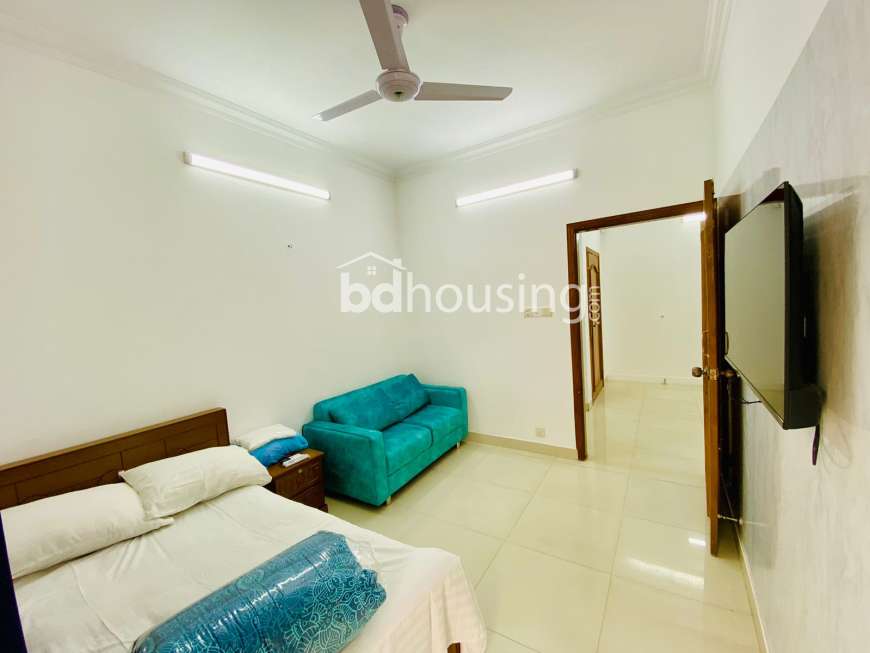 Premium Furnished 3-Bedroom Apt Rent in Bashundhara R/A,Dhaka, Apartment/Flats at Bashundhara R/A