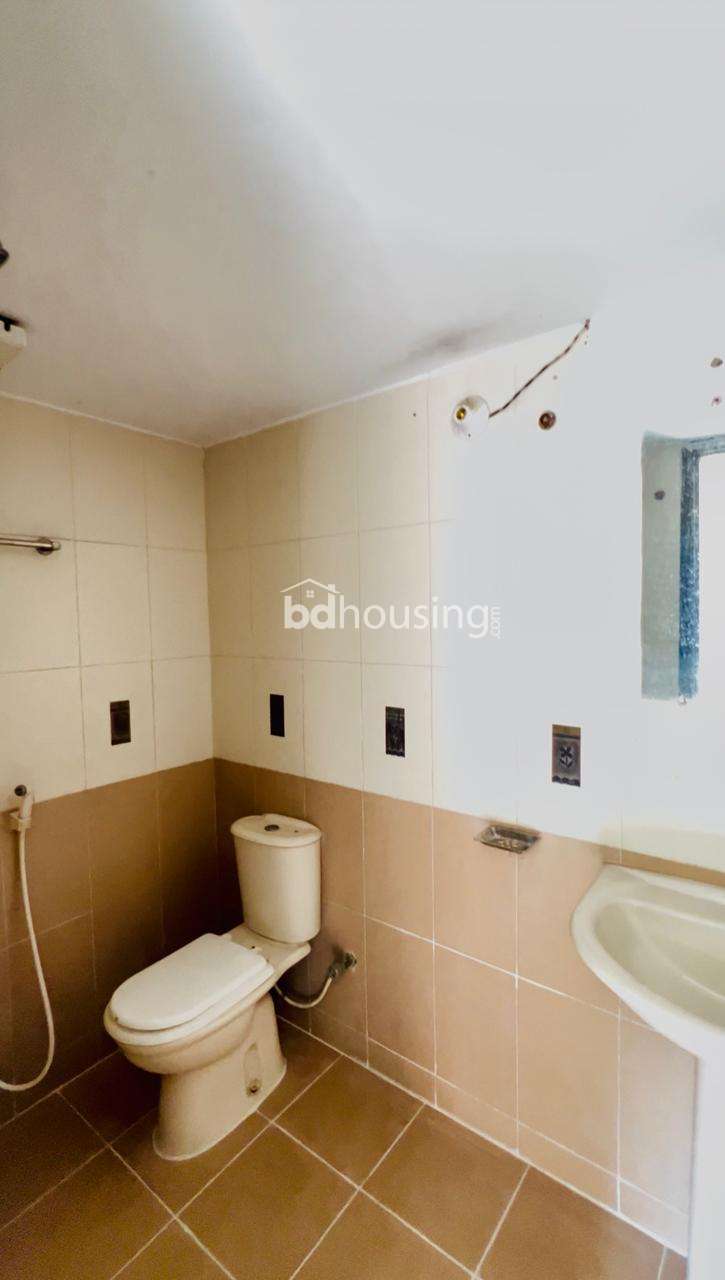 Flat for Sale at Dhanmondi, Apartment/Flats at Dhanmondi