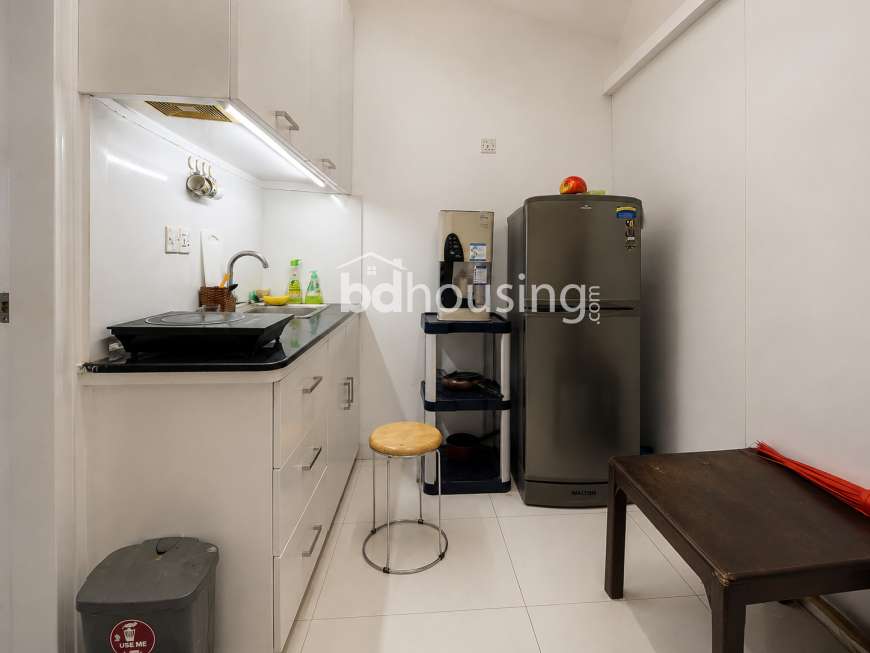 Maati Belaneel, Apartment/Flats at Bashundhara R/A