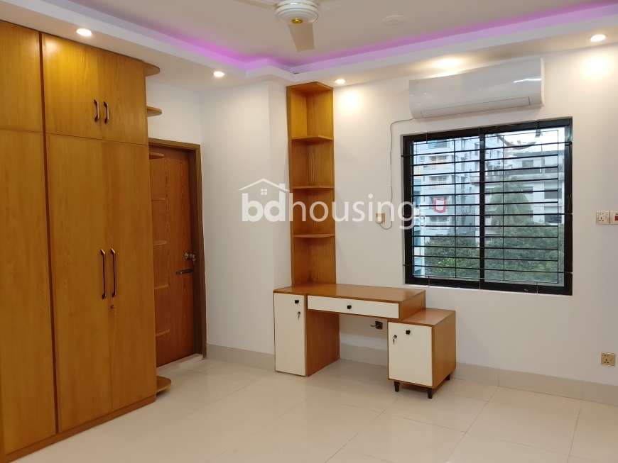Khosh Mahal, Apartment/Flats at Dhanmondi