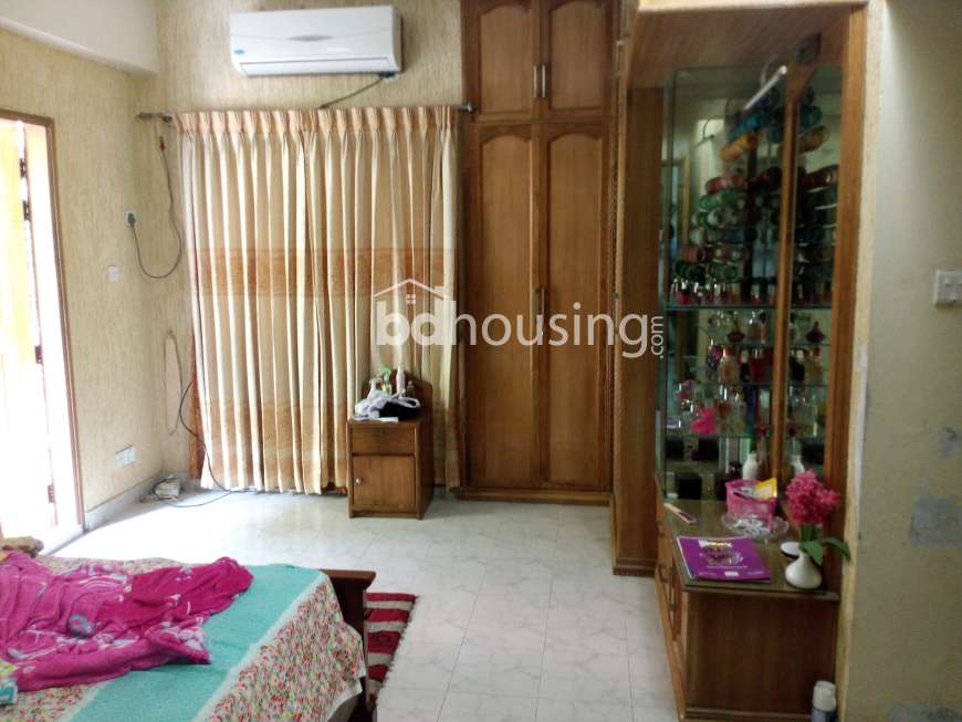 2200 sqft flat @ Dhanmondi, Apartment/Flats at Garden Road, Karwanbazar