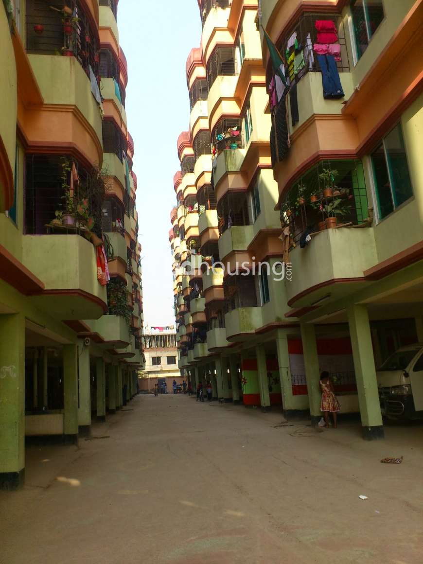 Ashkona City Complex, Apartment/Flats at Dakshin khan