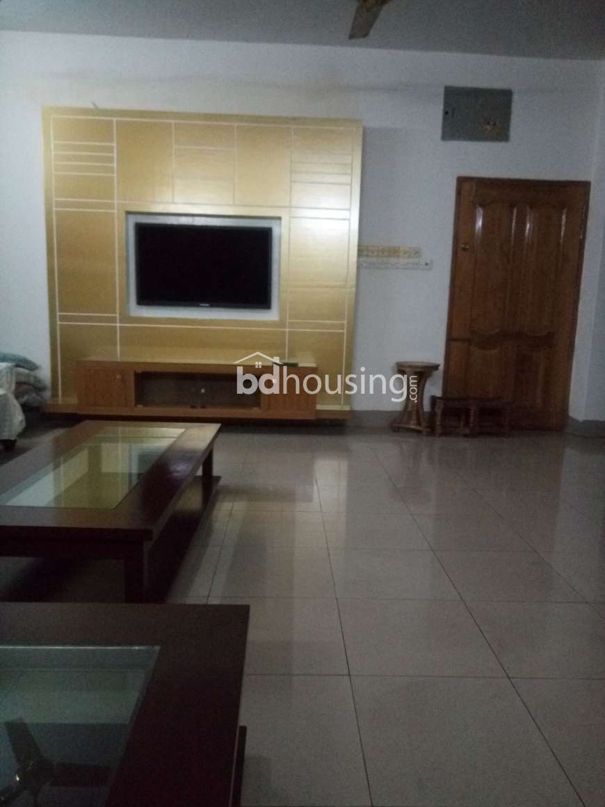 Well Furnished Apartment on 1st Floor, Apartment/Flats at Uttara