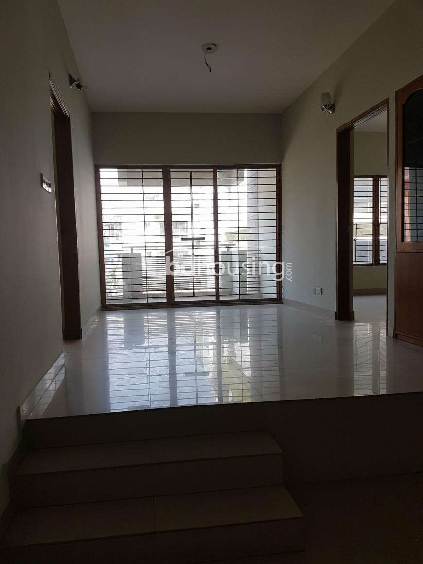 Flat available for Office Rent, Apartment/Flats at Niketon