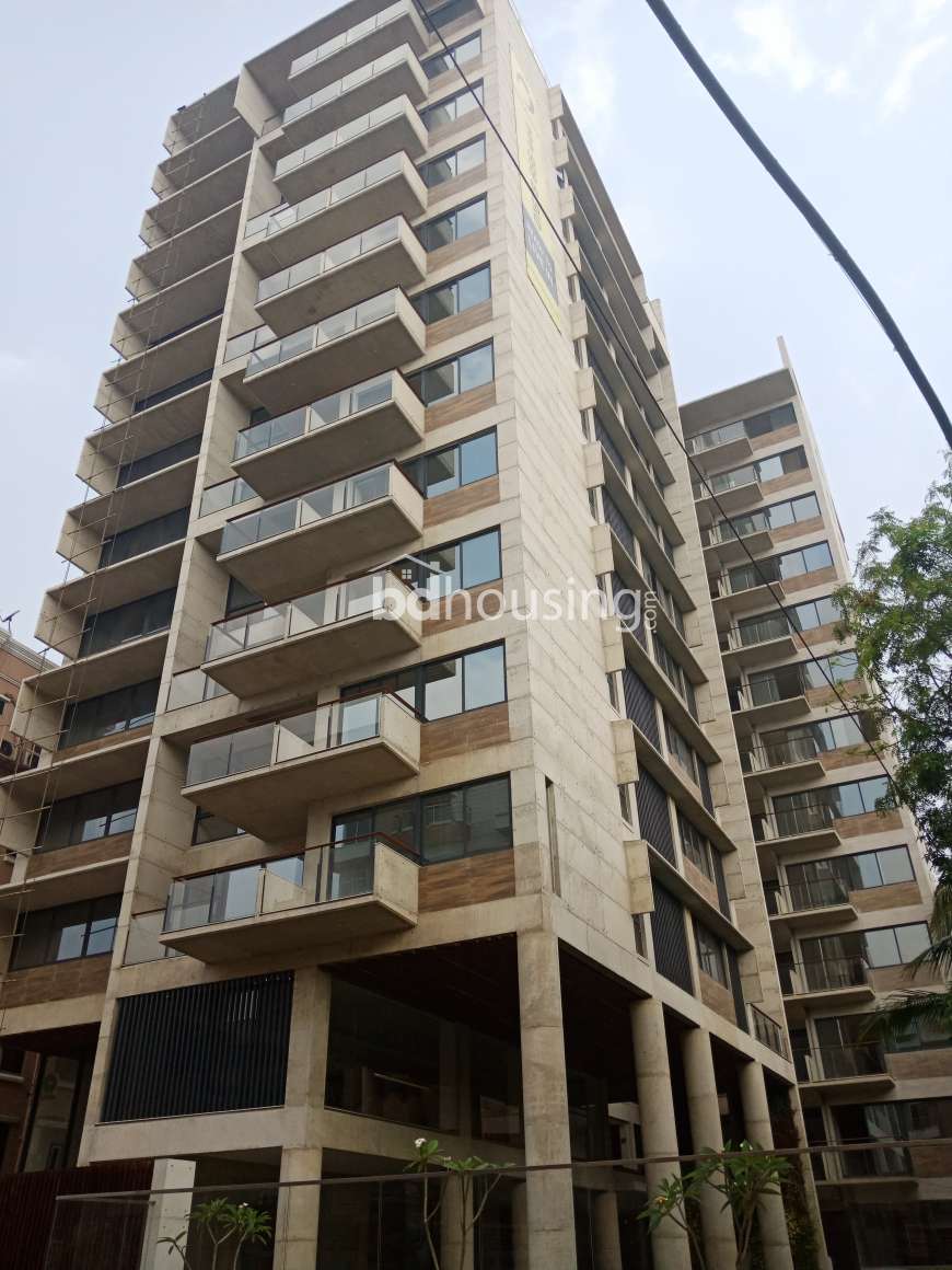 Luxury South Facing Flat  for Sale in North Gulshan & 3700 sft, Apartment/Flats at Gulshan 02