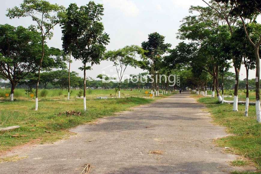 Rajuk Purbachal 5 katha plot for sell in sector-18, Residential Plot at Purbachal