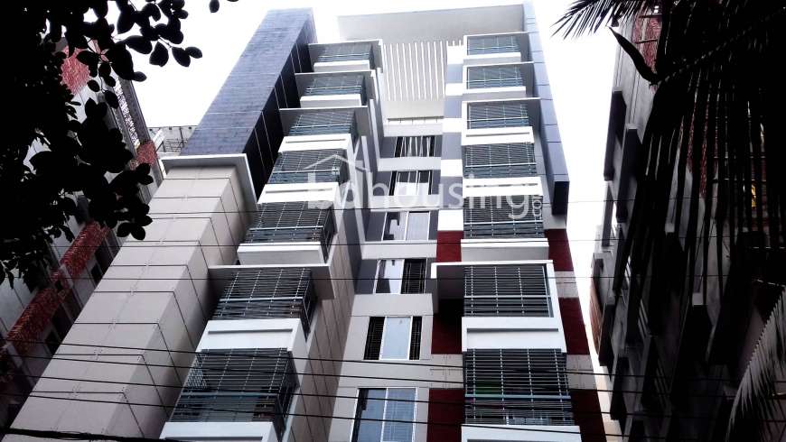 1870 sft Almost Ready Apartment at Bashundhara, Apartment/Flats at Bashundhara R/A