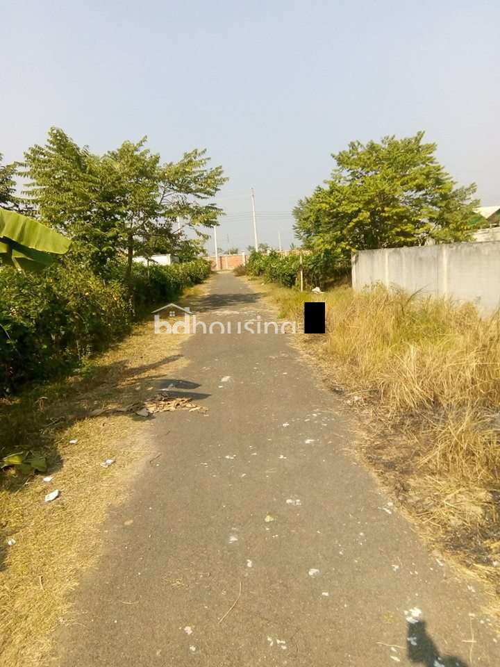 60 fit Road South Facing 5 Katha Plot for Sale in Uttara Third Phase, Residential Plot at Uttara