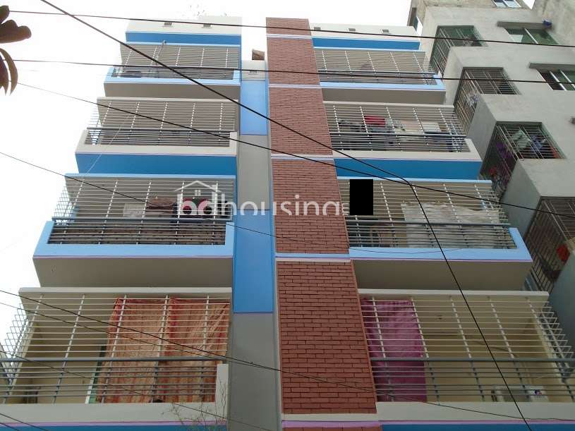 Glory Neloy, Apartment/Flats at Adabor