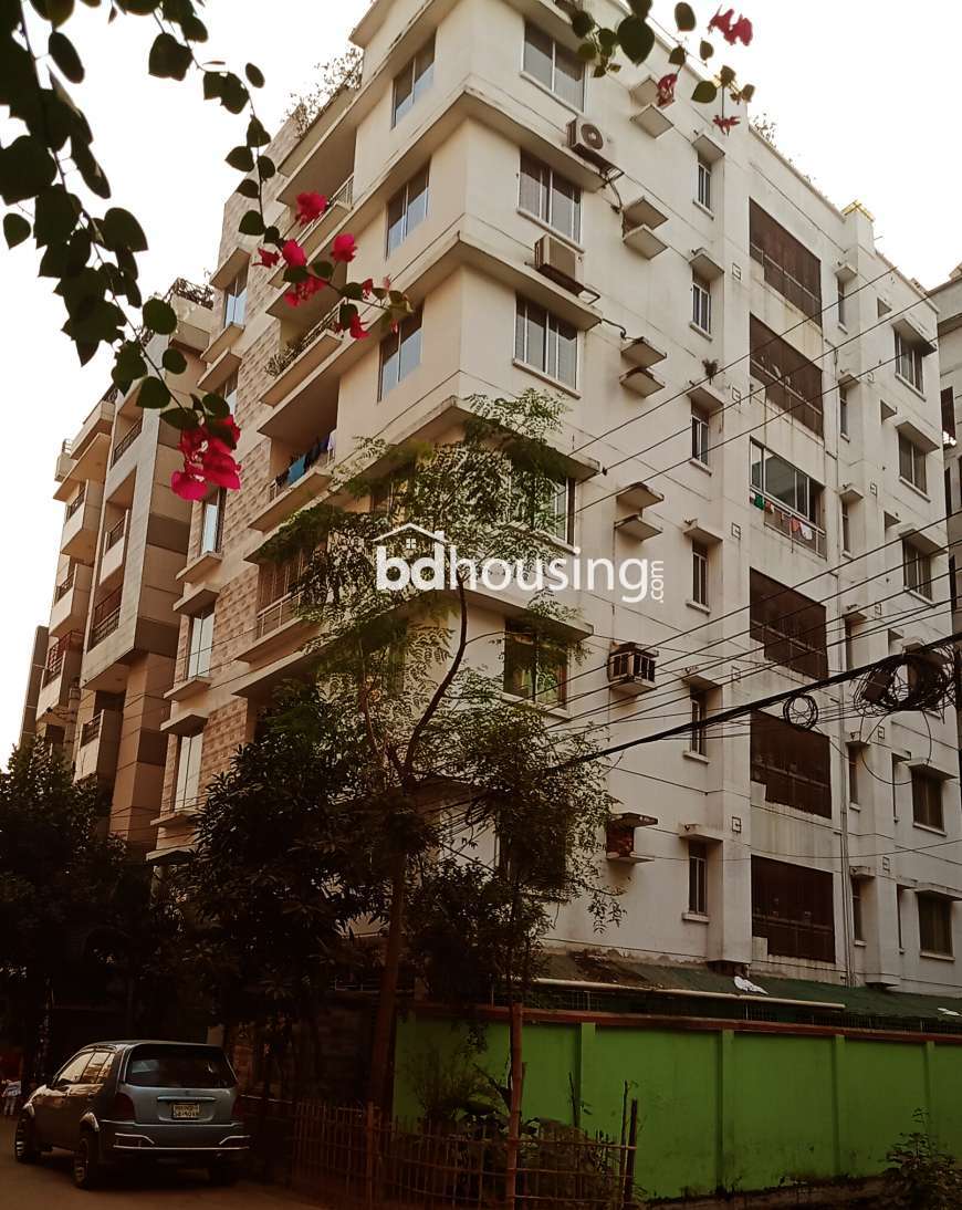 Creative Apartment For Sale In Aisha Manzil 