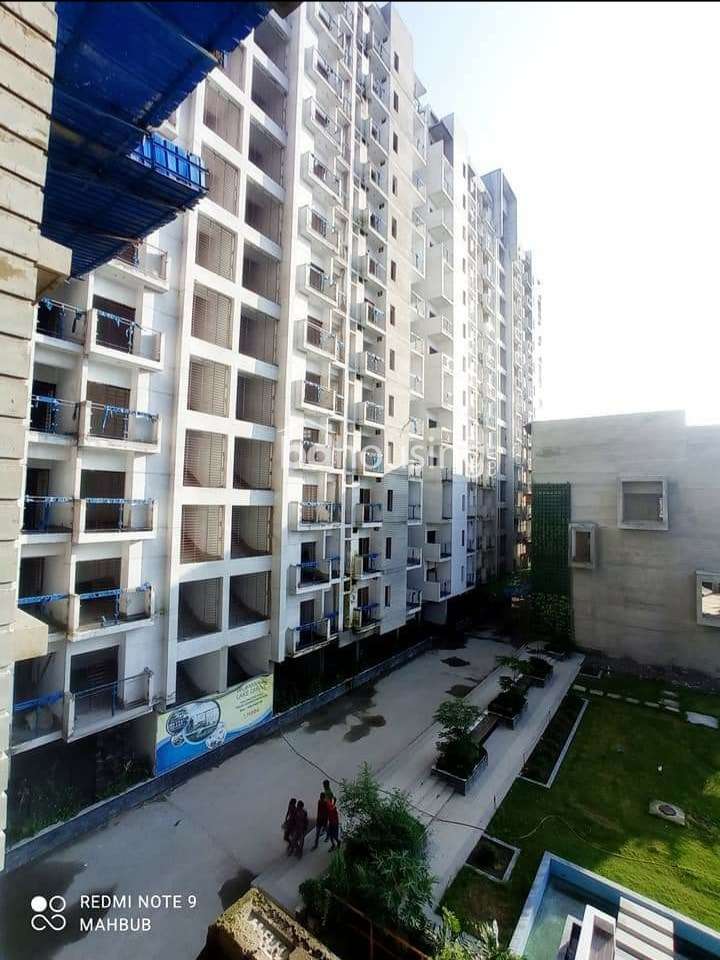 Rupayan Lake Castle, Apartment/Flats at Bashundhara R/A