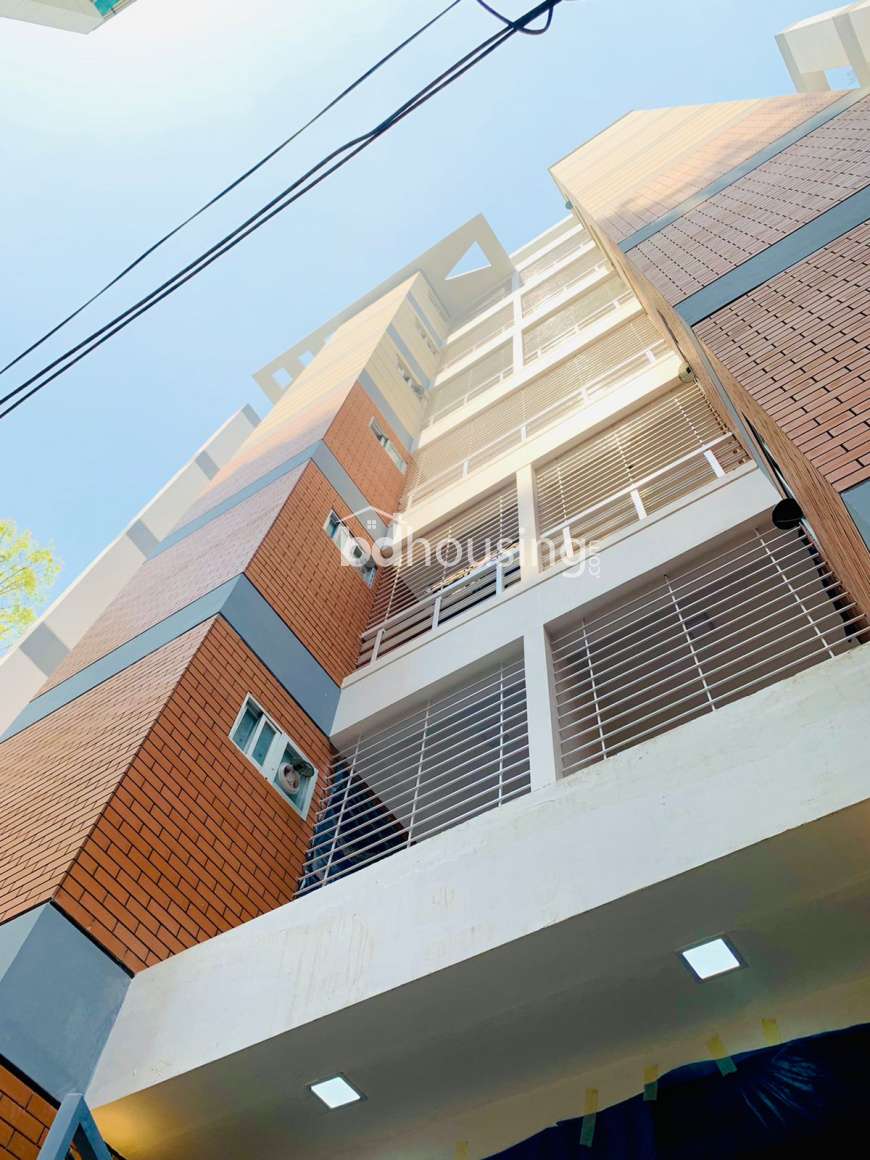 GLG California Dreams, Apartment/Flats at Adabor