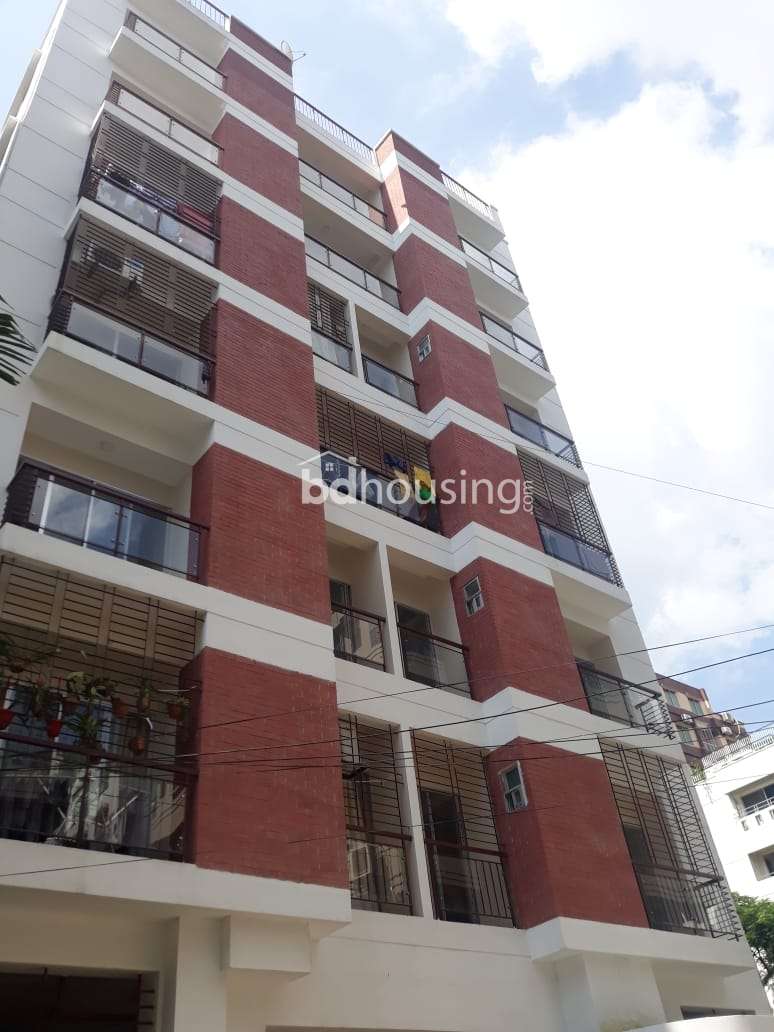 Ready 1350 sft South Facing Flat for Sale at Block - D, Bashundhara, Apartment/Flats at Bashundhara R/A