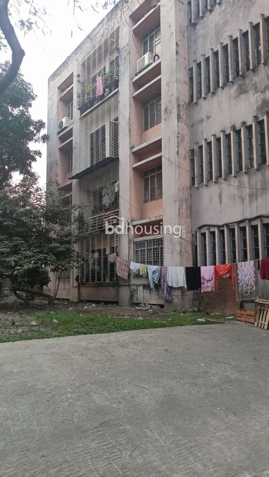 Flat E, 3rd floor, Apartment/Flats at Mirpur 1