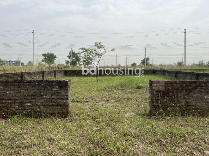 বসুন্ধরা এন ব্লকে ৩ কাঠা মালিকানা প্লট বিক্রয় হবে, সেন্ট্রাল মসজিদের কাছে, অরজিনাল দলিল মিউটেশন চেক করতে পারবেন , Residential Plot at Bashundhara R/A