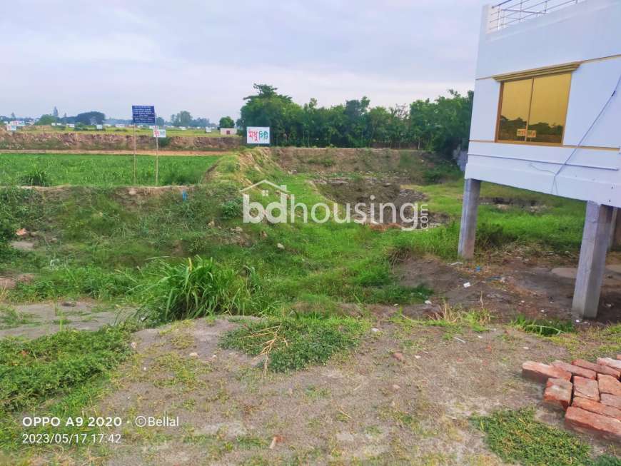 Modhu city, Residential Plot at Mohammadpur