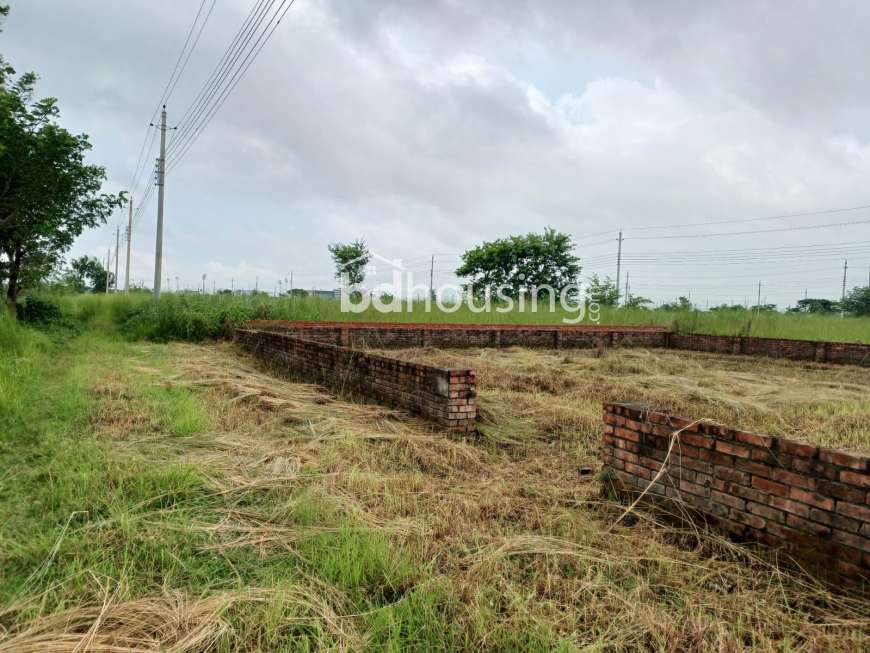 প্রাইম পজিশনে ৫০' রাস্তার কাছে ৩ কাঠা প্লট বিক্রয় @Block-N, Residential Plot at Bashundhara R/A