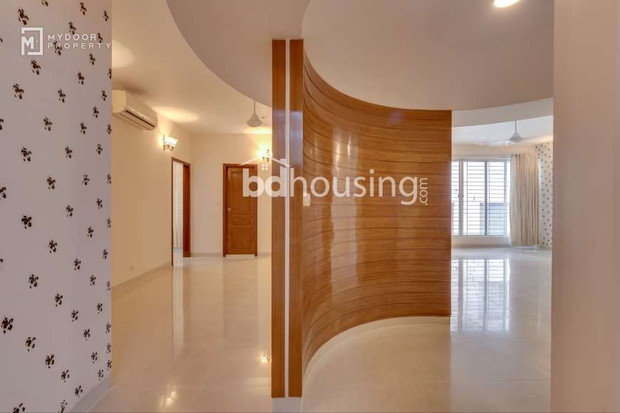 Semi-furnished, Apartment/Flats at Gulshan 02