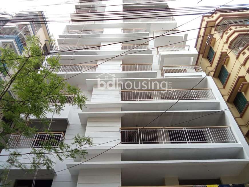 BH Builders, Land Sharing Flat at Balughat