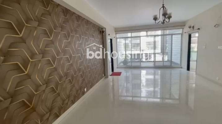 2270 Sft almost New apartment , Apartment/Flats at Bashundhara R/A