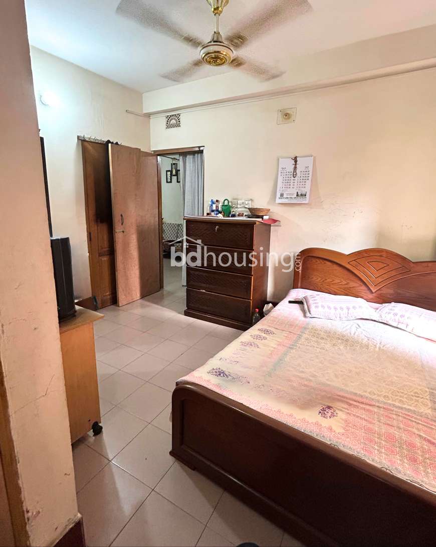 32/1, Apartment/Flats at Dhanmondi