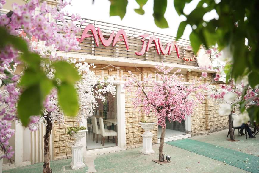 Wonderland Amusement Park Restaurant, Showroom/Shop/Restaurant at Madani Avenue