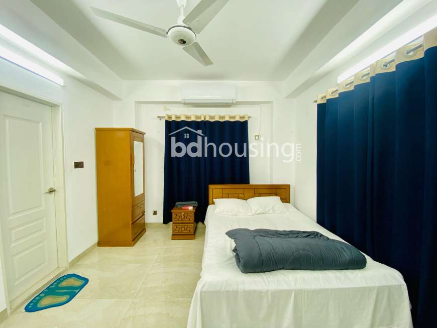 Premium Cozy 2 Bedroom Serviced Apartment in Bashundhara R/A, Apartment/Flats at Bashundhara R/A