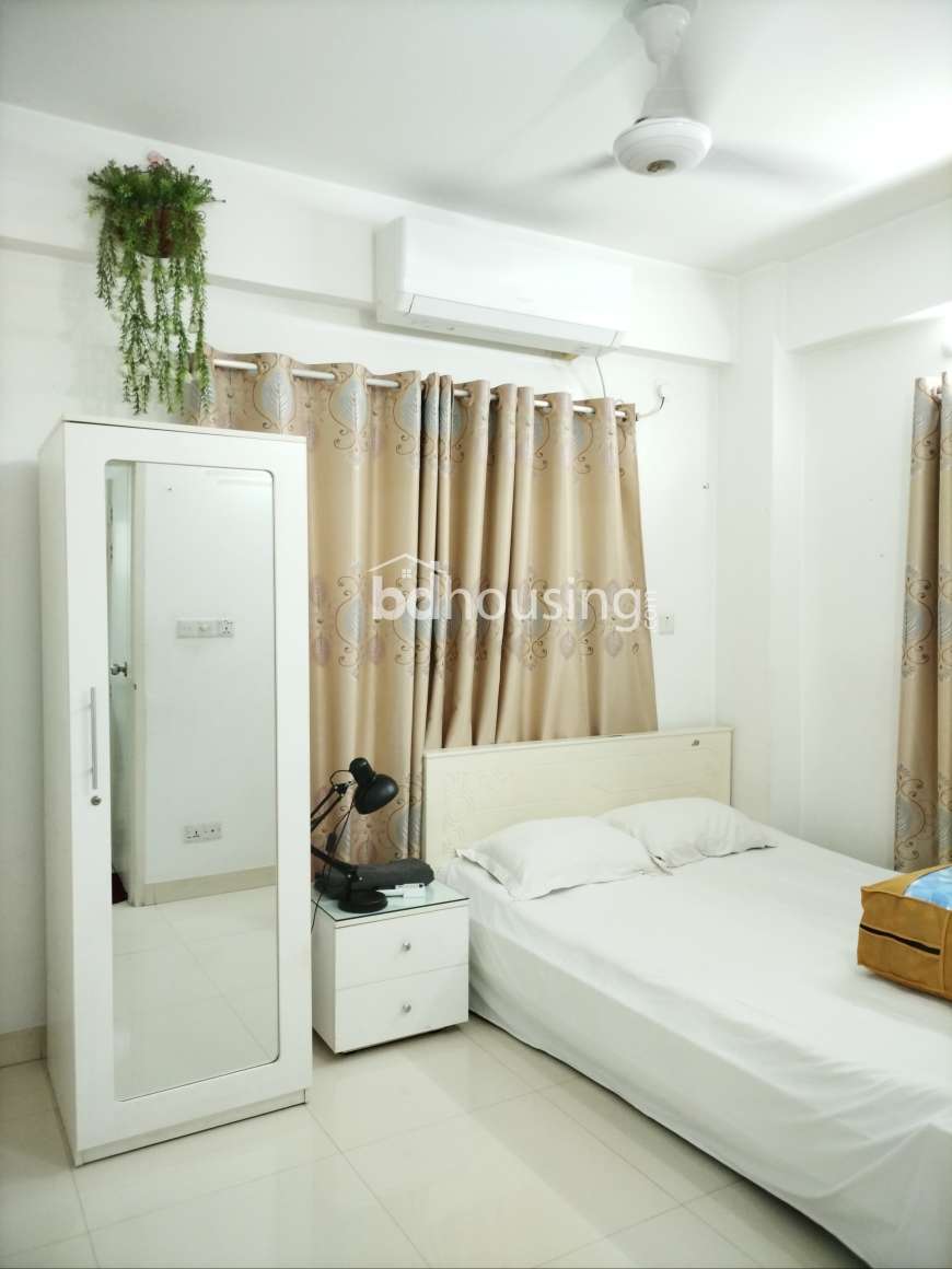 Modern 2 Bedroom Apartment Rent in Bashundhara R/A, Apartment/Flats at Bashundhara R/A