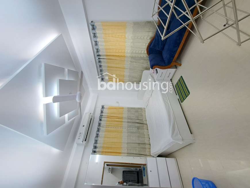 Premium Furnished 1 BHK Apartment Rent in Bashundhara R/A , Apartment/Flats at Bashundhara R/A