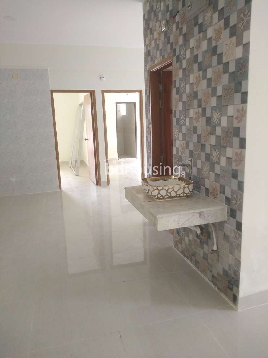 1250 Sft, South Facing, 3 Bed  Ready Flat Sale at Banasree. Block-G, Apartment/Flats at Banasree