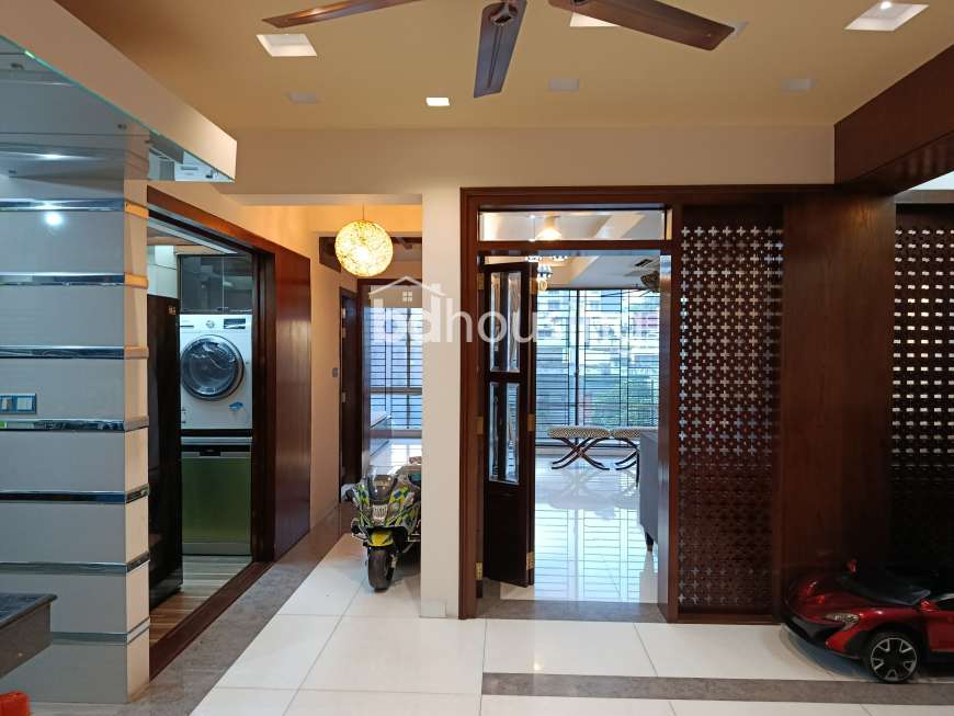 Ready Flat for Sale at Dhanmondi 3, Apartment/Flats at Dhanmondi