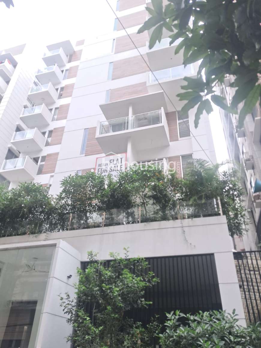 বসুন্ধরা আবাসিক এলাকায় ১৬২৫ বর্গফুট রেডি ফ্ল্যাট বিক্রয়, Apartment/Flats at Bashundhara R/A