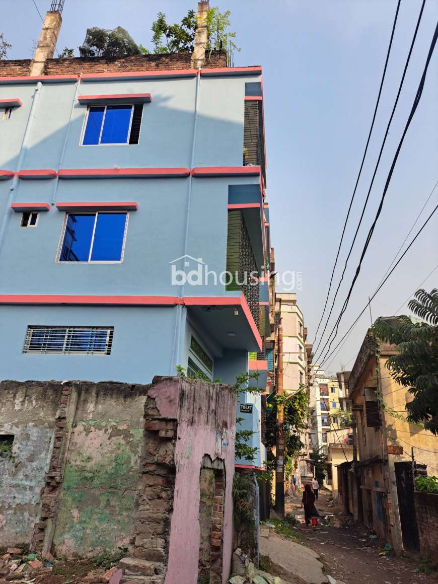 বাঁশেরপুল ডেমরা তে ২ কাঠা জমিতে তিন তলা কমপ্লিট বাড়ি বিক্রি, Independent House at Demra