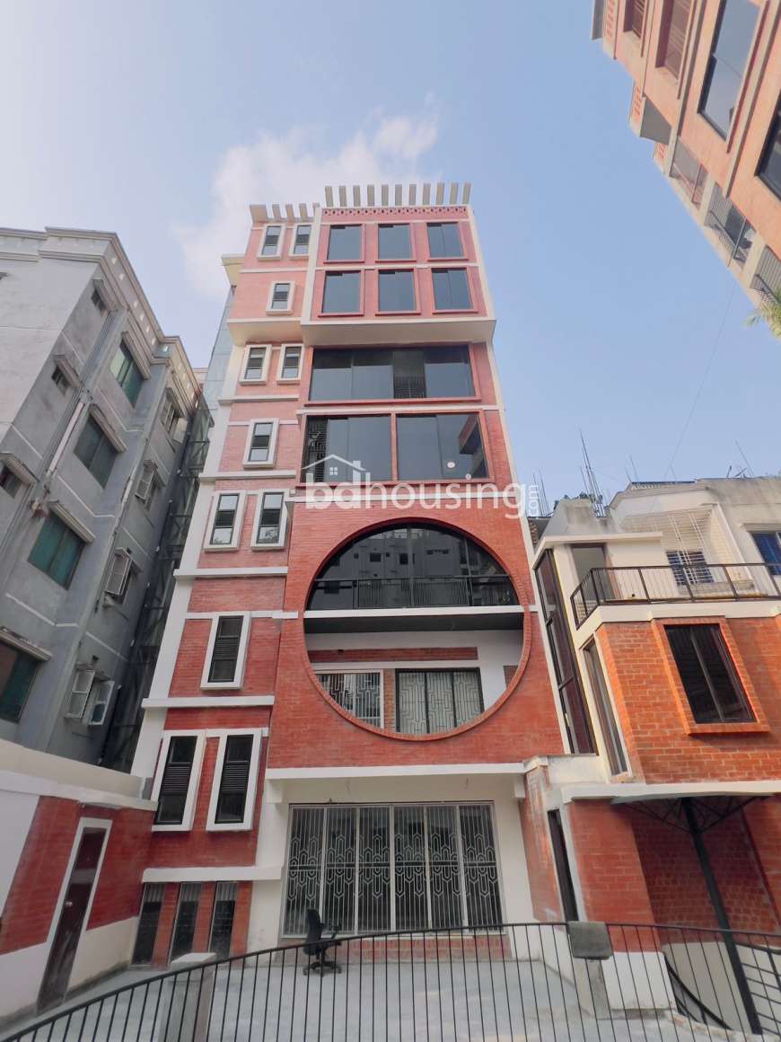 Shorobor, Office Space at Banasree